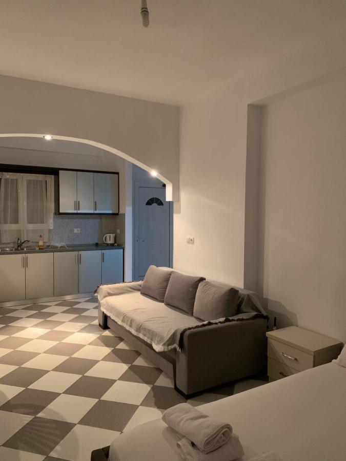 كساميل Henardi Apartments المظهر الخارجي الصورة