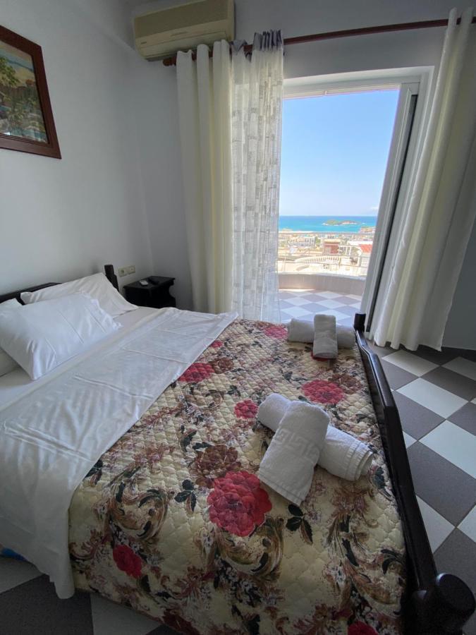 كساميل Henardi Apartments المظهر الخارجي الصورة