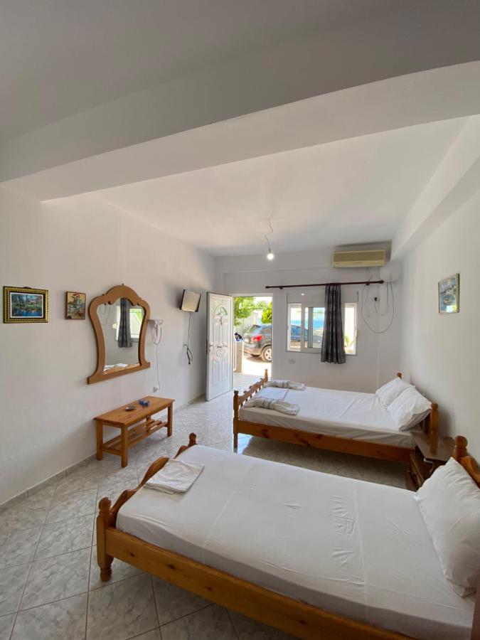 كساميل Henardi Apartments المظهر الخارجي الصورة